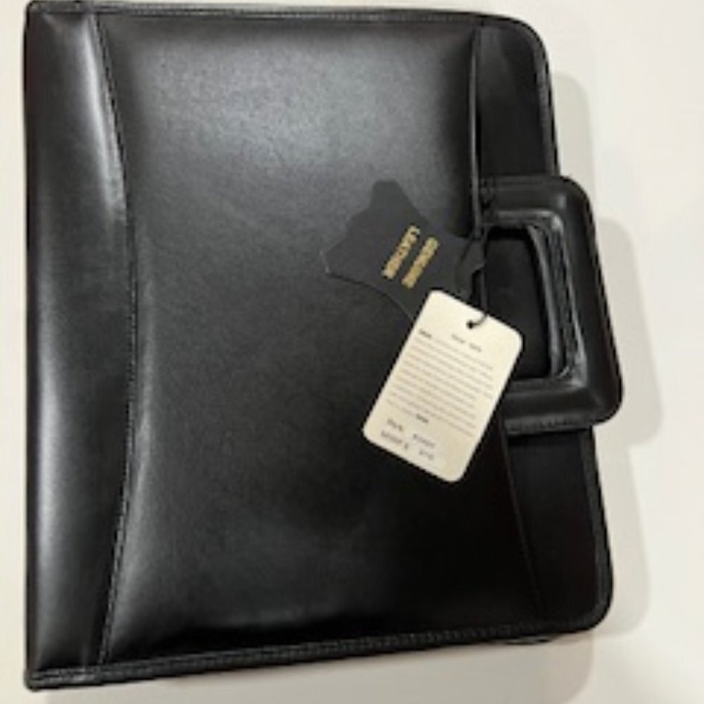 Winn International Leather Portfolio Style 2427 Black